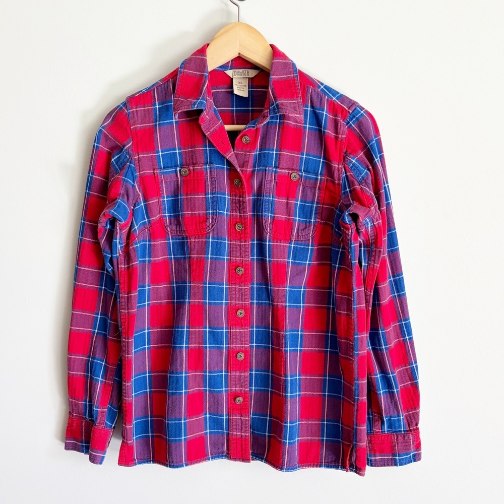 Duluth Trading Co Plaid Flannel Button Down Shirt Womens Size XS Red Blue Cotton